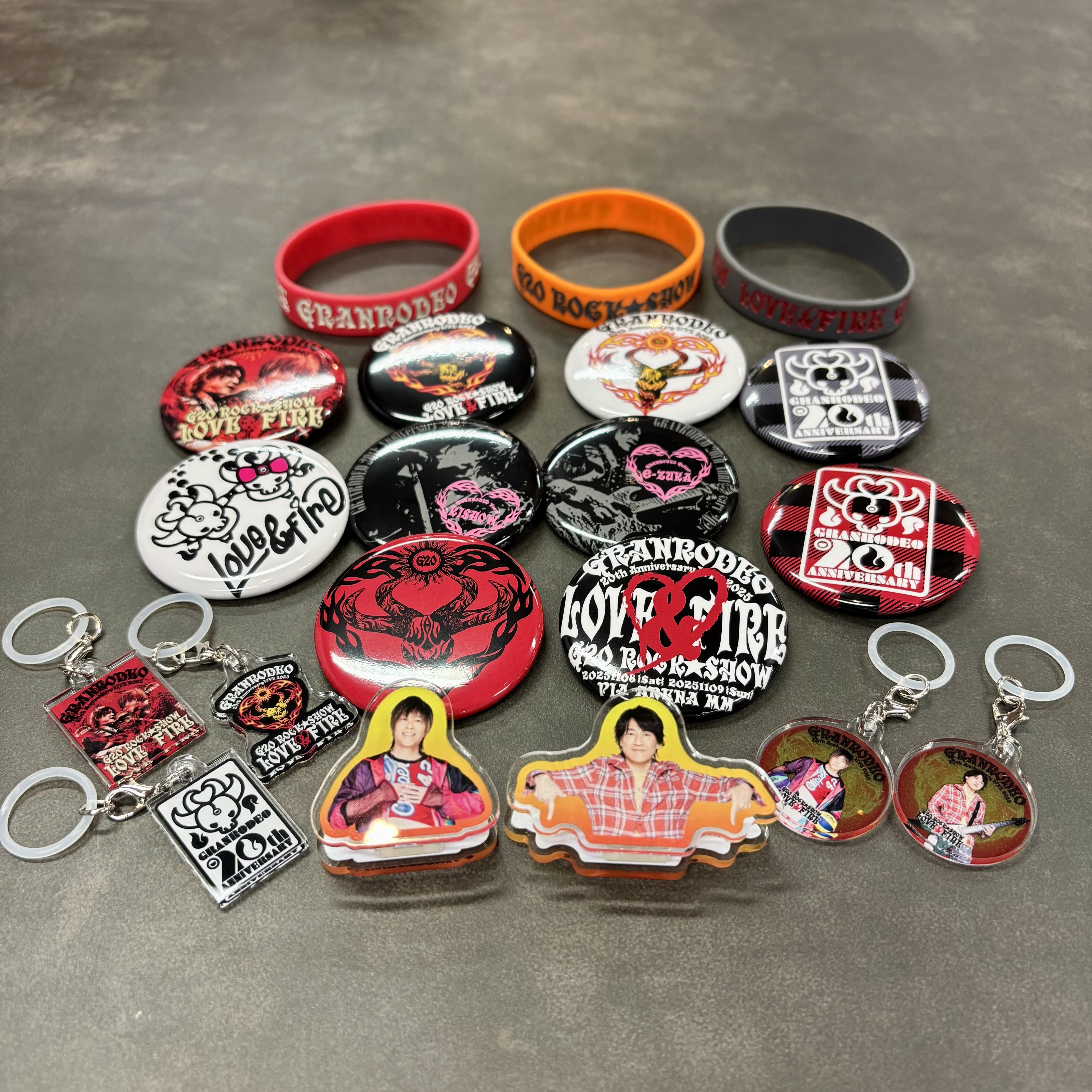 G20】ロデオカプセル ステッカー付 | GRANRODEO official store