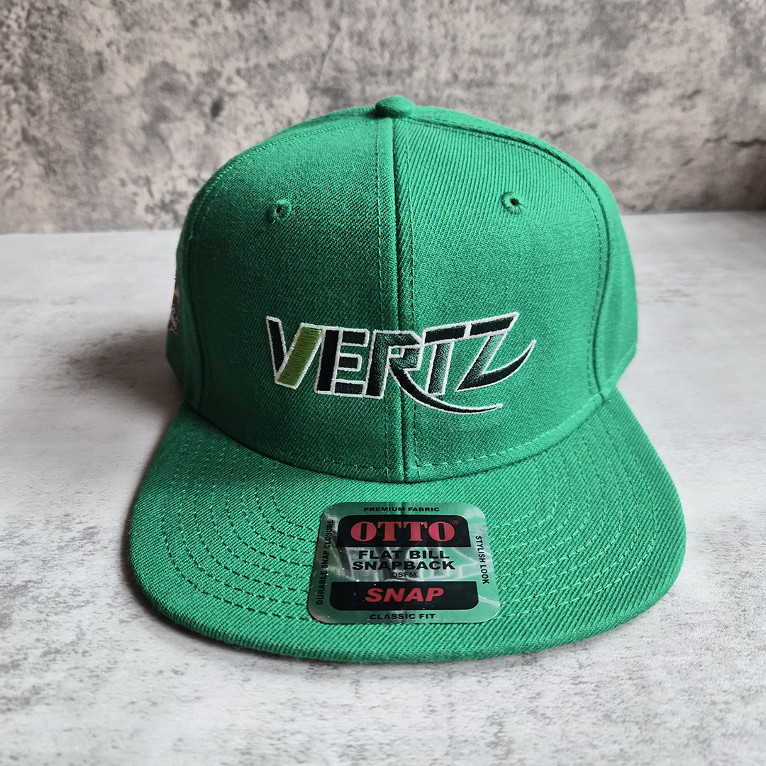 2026 伊予銀行ヴェールズフラットバイザーキャップ 【4/5(日)13:00まで】550円OFF